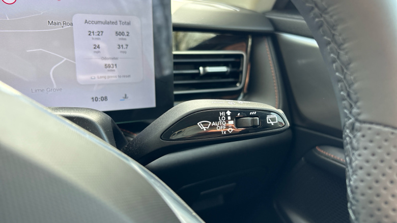 MG HS 1.5 T-GDI Trophy 5dr DCT Petrol Hatchback